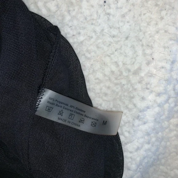 SOLD ON MERCARI - Picture 4 of 4